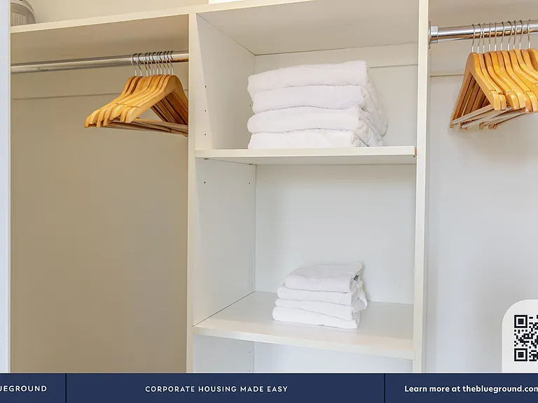 400 E 58th St #16D — Photo 15