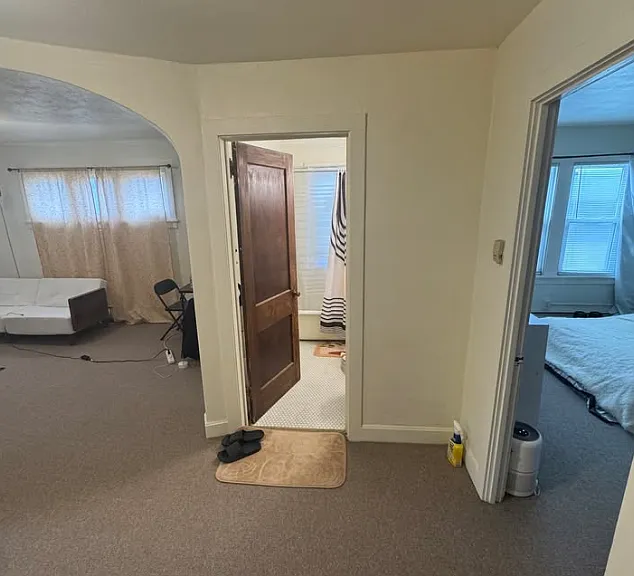 2082 Como Ave — Photo 13