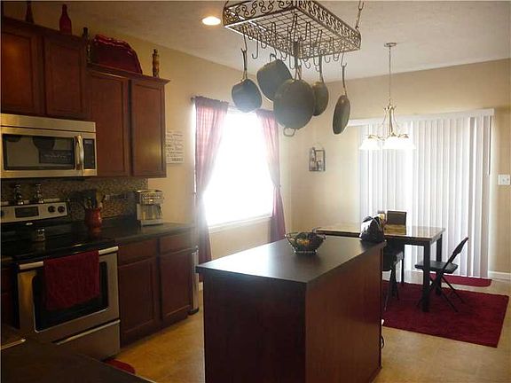 3rd image of 2349 Verbena Dr
