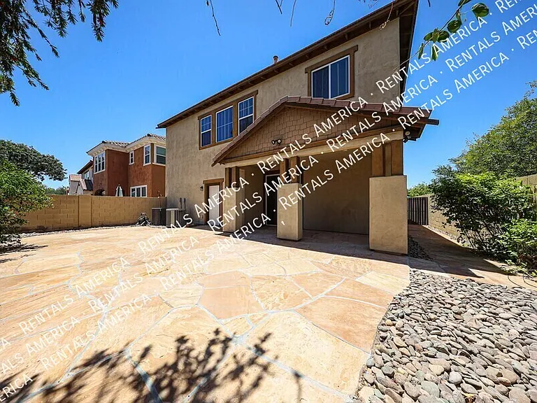 1081 N Mason Dr — Photo 37