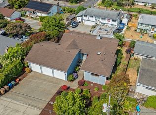 1870 N Skyline Dr, Tacoma, WA