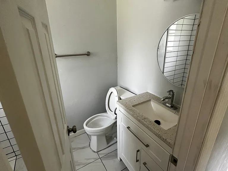 3124 NW 75th Way — Photo 13