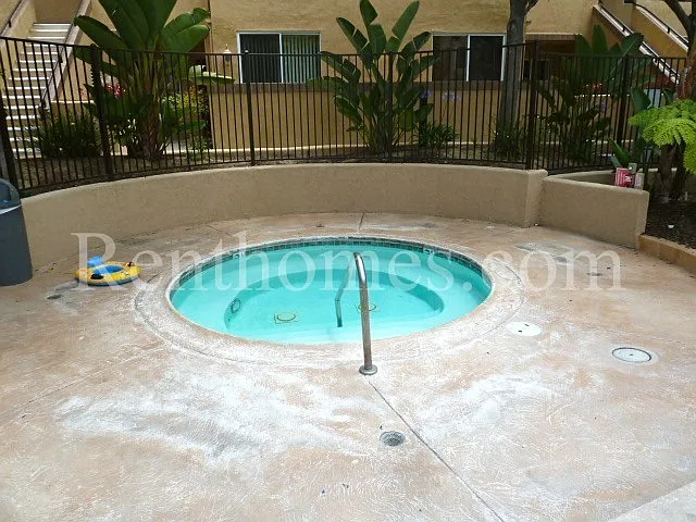 3985-325 Nobel Dr — Photo 15