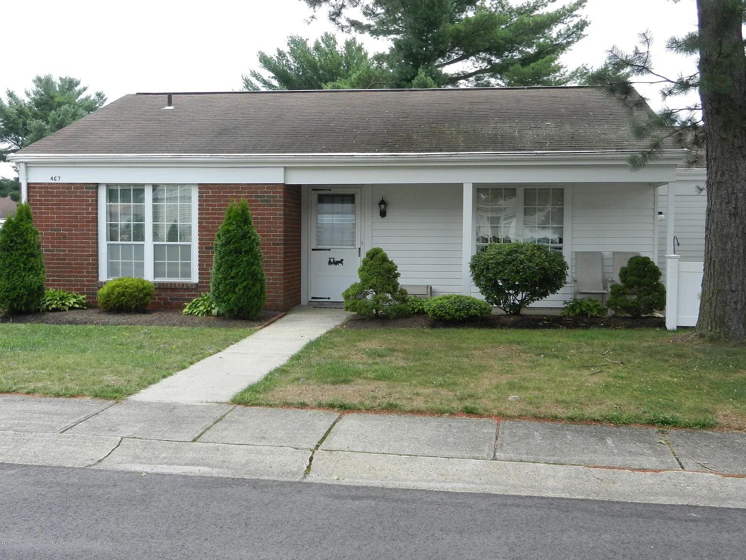 467 Chelsea Court #A photo 1