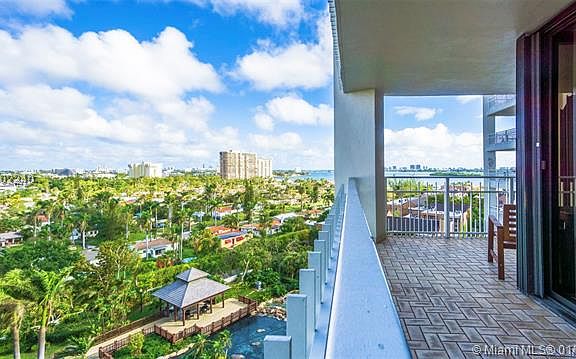 3rd image of 1000 Quayside Ter APT 1103