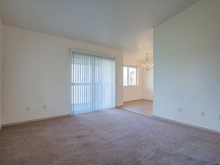 #294 FIELDSTONE APARTMENTS — Photo 10