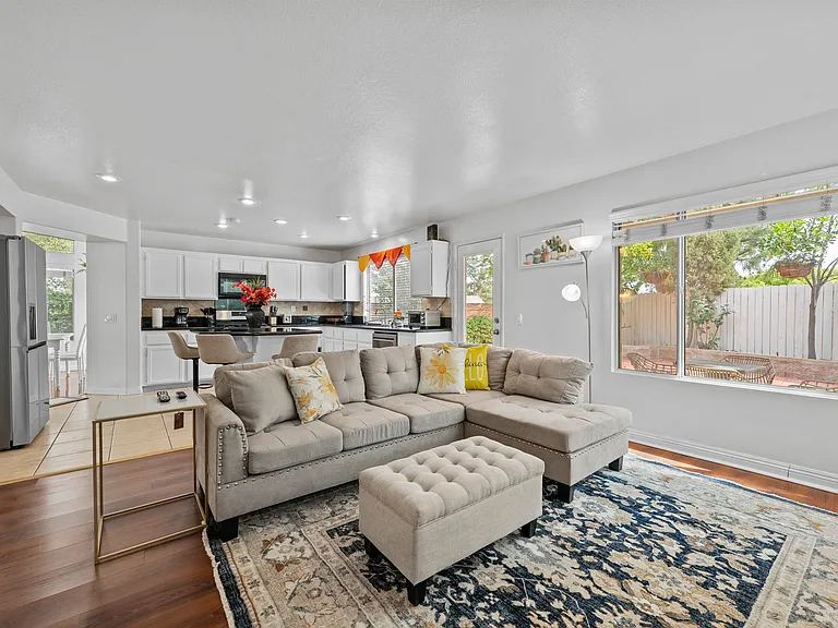 613 Towergrove Dr — Photo 30