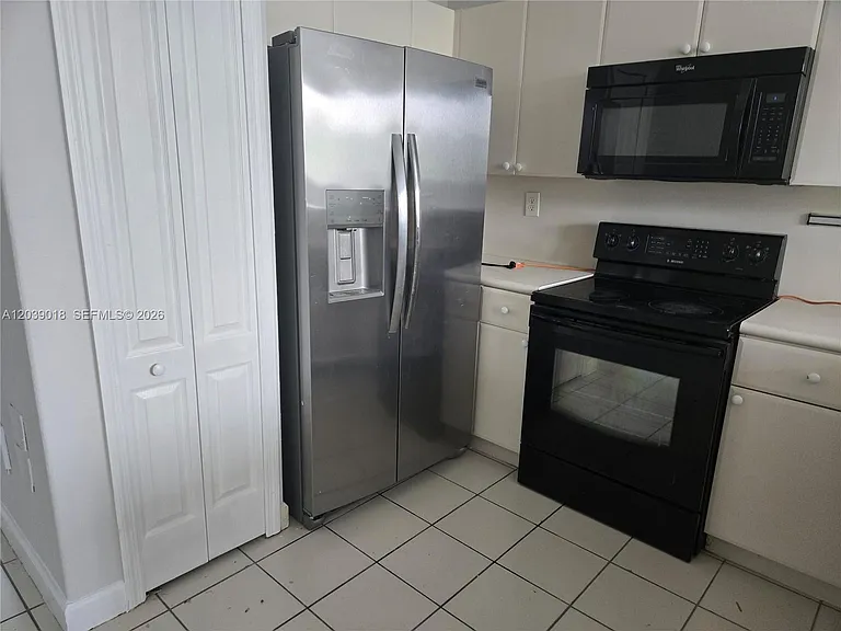 2460 SE 16th Ter #200 — Photo 10