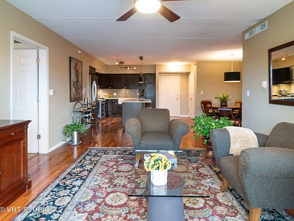 3rd image of 1 N Beacon Pl APT 302