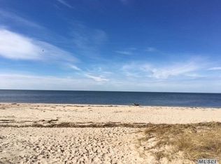 170 Lake Dr, Southold, NY 11971