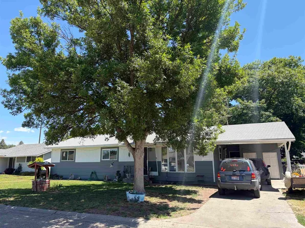 1331 Vista Dr, Emmett, ID 83617