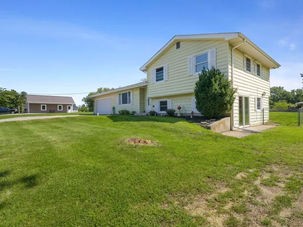 57092 County Road 35, Middlebury, IN 46540