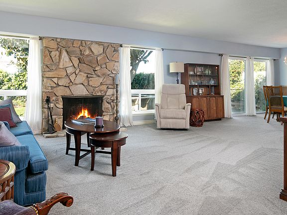 5th image of 1105 Baywood Ave