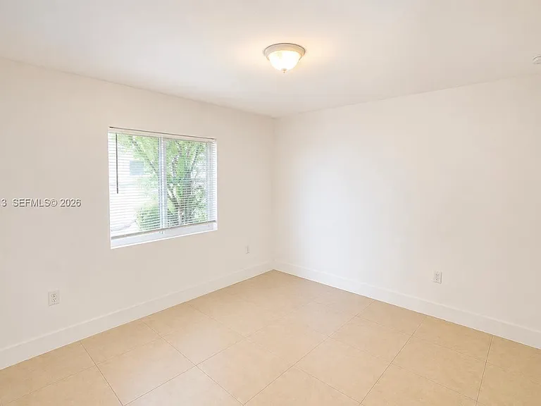 10595 SW 171st St #10595 — Photo 7