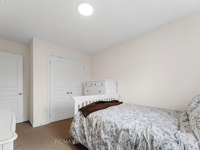 5084 Alyssa Dr — Photo 31