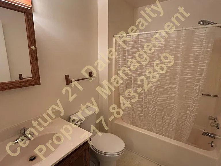 3812 Fox Chase Dr — Photo 10