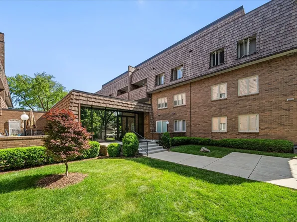 1730 W Galena Blvd APT 304E, Aurora, IL 60506