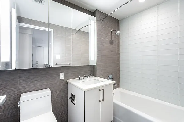 Rented by Platinum Properties | media 6