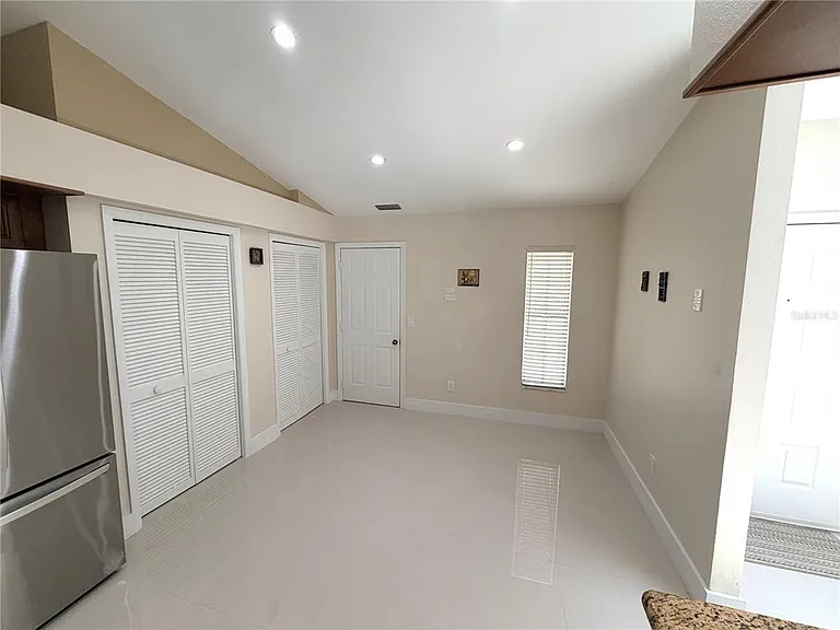 14103 Rensselaer Rd — Photo 21