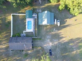 698 Pine Ridge Trl, Blackshear, GA 31516