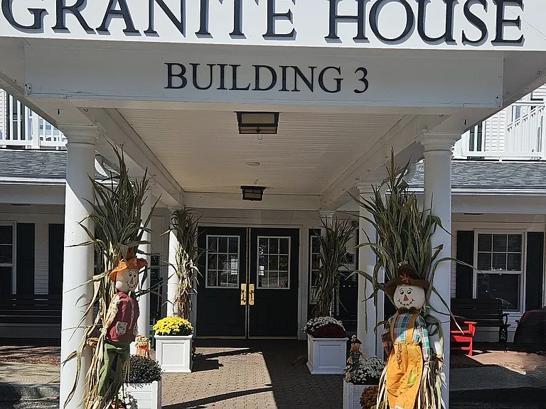 White Rock Senior Living Community — Photo 2