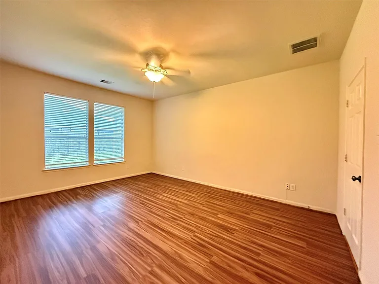 7323 Boerne Creek Dr — Photo 18