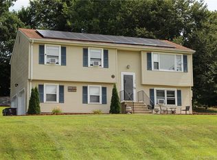 173 Pheasant Run Rd, Bristol, CT 06010