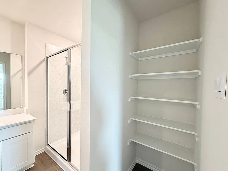 1116 Riverbrook Ln — Photo 29