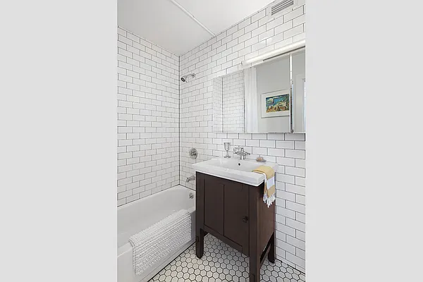 Sold by Stribling | media 13