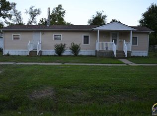 717 Holliday St, Osage City, KS 66523