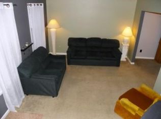 56 Pennwick Dr, Lititz, PA 17543