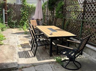 238 Leonard St #2, Brooklyn, NY 11211