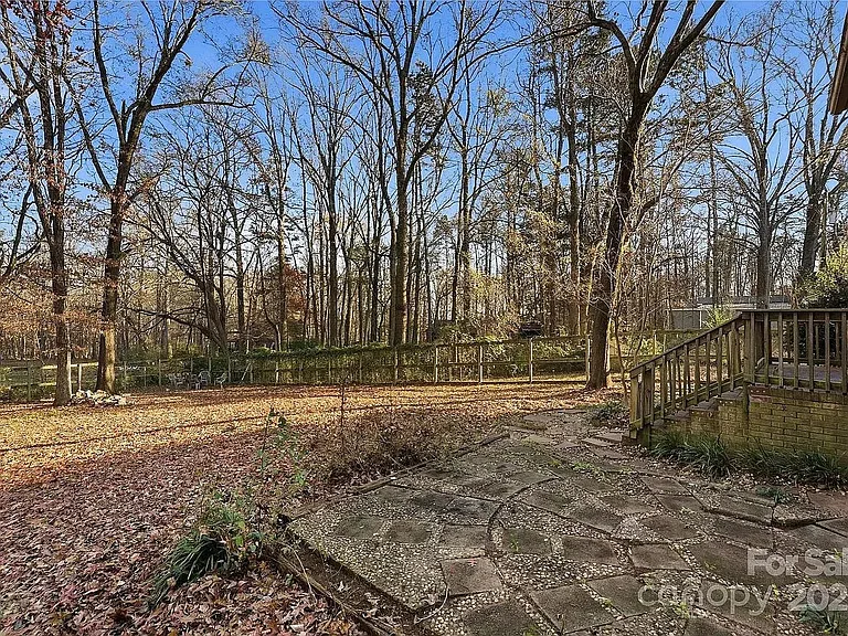 1051 Cox Mill Rd — Photo 17
