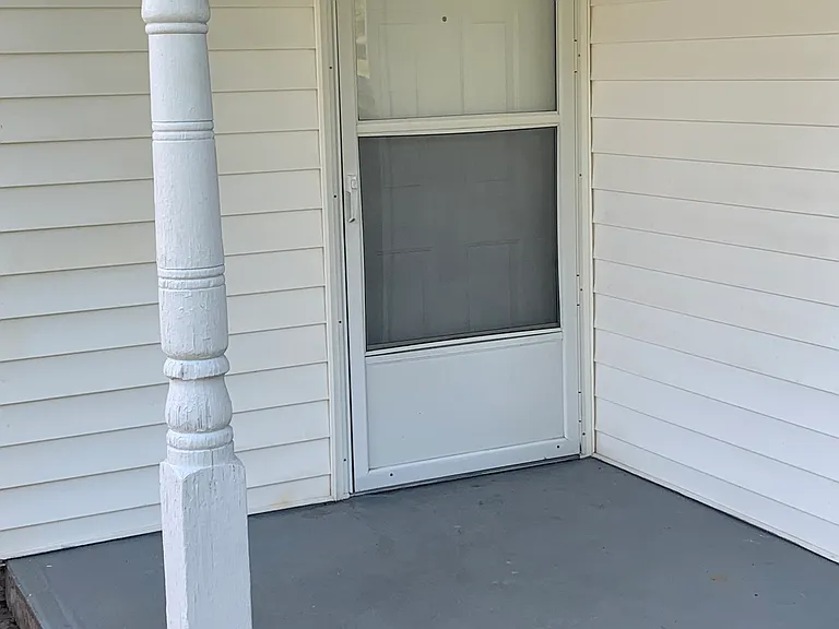 Rear entrance & small porch.