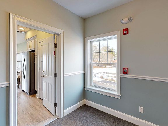 Unit located on Second Level