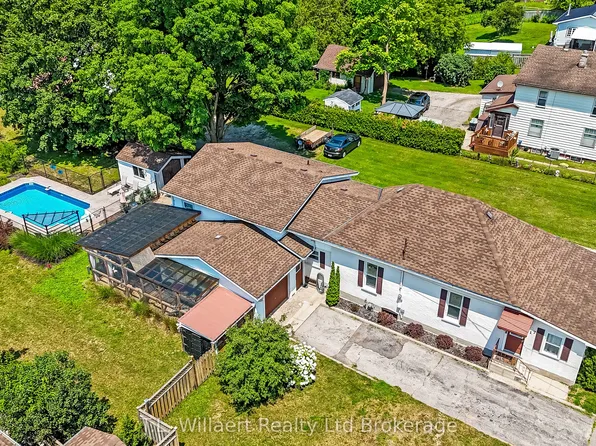 17 Potters Rd N, Tillsonburg, ON N4G 2G9