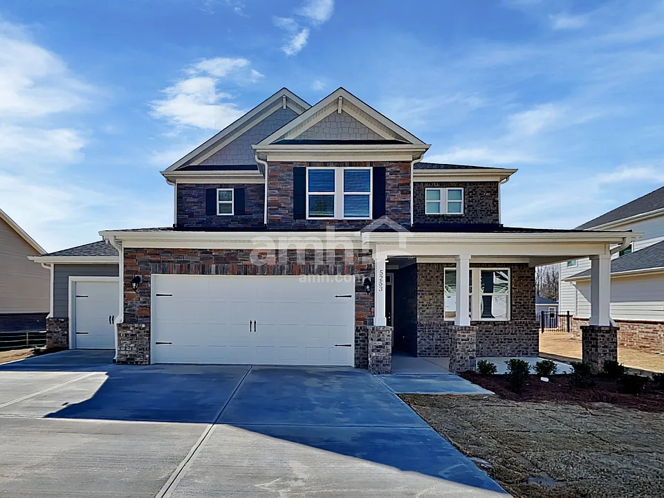 5253 Blue Mountain Dr