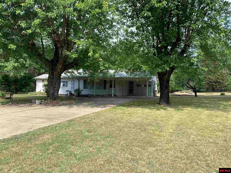 1st image of 2511 Russell Ln