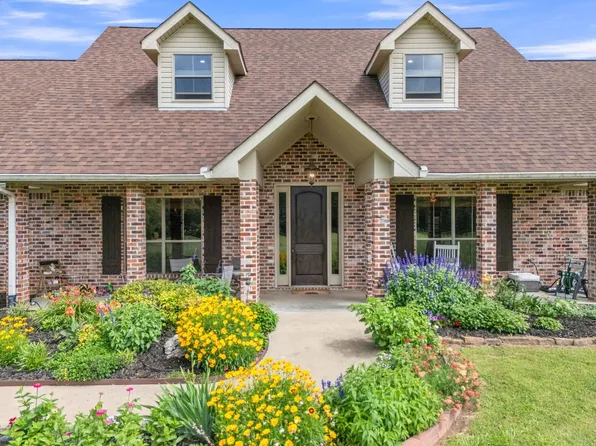 350 Julius Davis Ln, Marshall, TX 75672