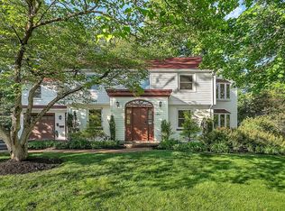 31 Alba Rd, Wellesley, MA 02481