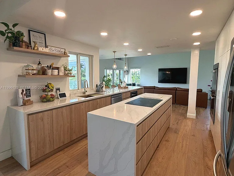 311 NW 201st Ave #311 — Photo 6
