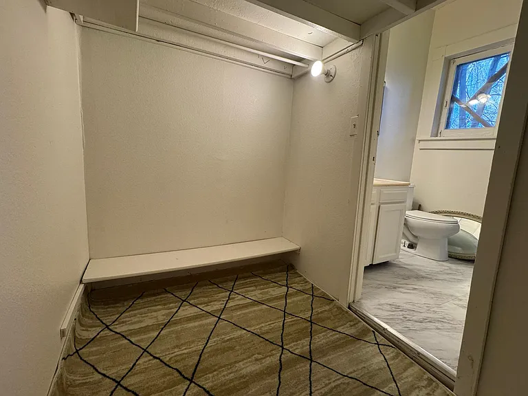 312 Ruxton Ave #1 — Photo 11