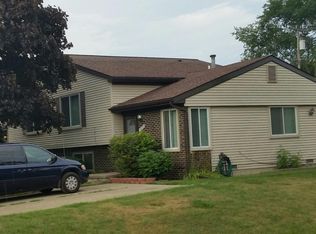 1606 Brookline St, Canton, MI 48187