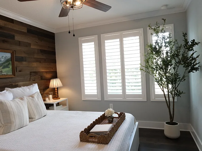 689 Oak Lake Ln — Photo 17