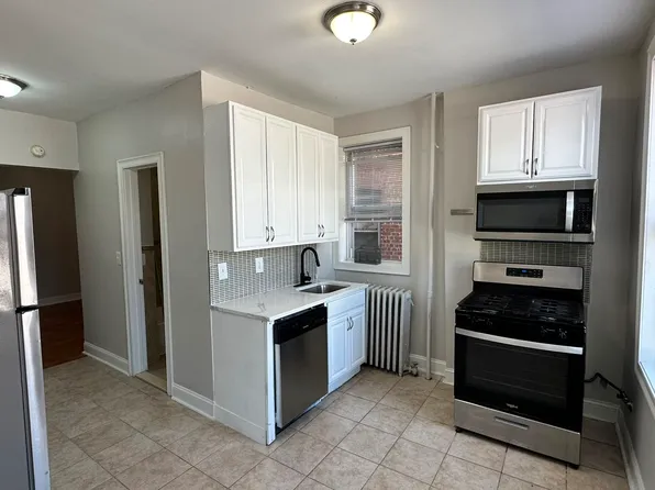 114 Stuyvesant Ave #5E, Jersey City, NJ 07306
