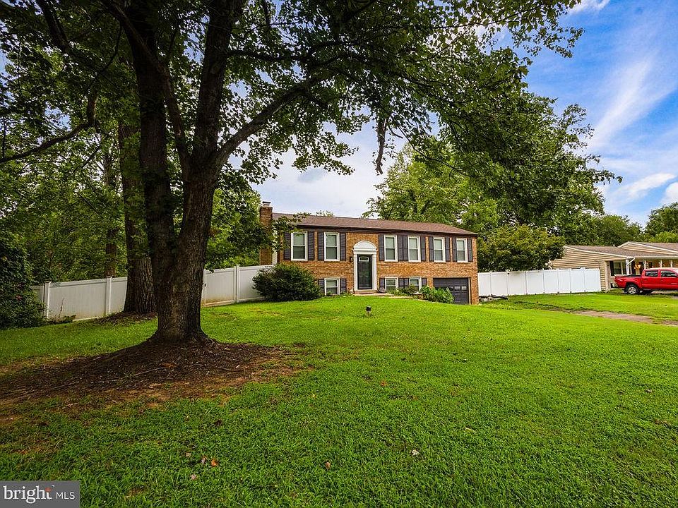 1st image of 39564 Mason Dr