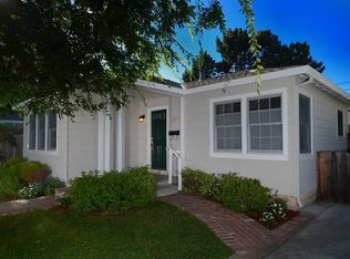 227 Hedge Rd, Menlo Park, CA 94025