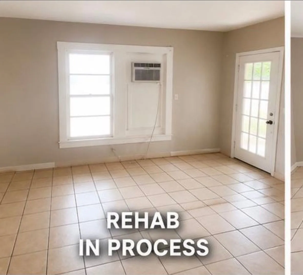 Completely Renovated 3 Bedroom / 2 Bathroom Home Section 8 Vouchers welcome — Photo 2