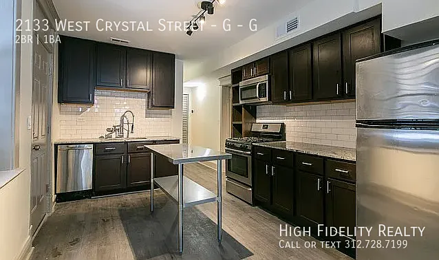 2133 W Crystal St #G — Photo 2
