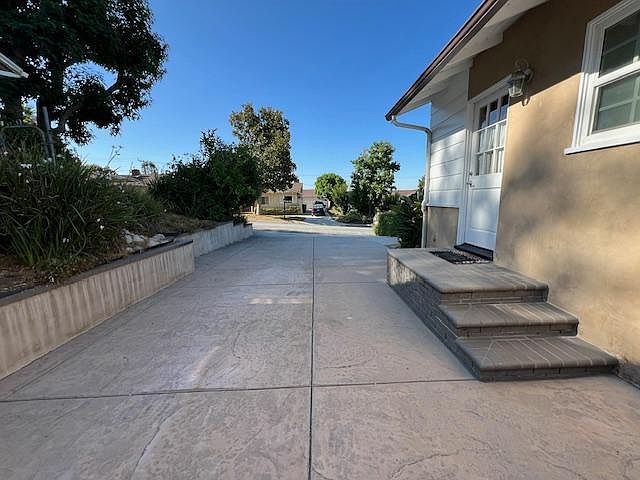 2nd image of 2441 Teasley St